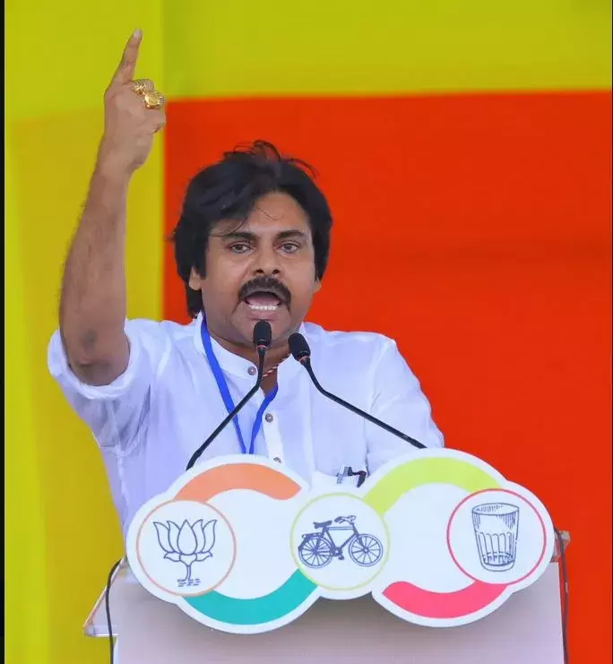 PAWAN:  ధర్మానిదే విజయం.. పొత్తుదే గెలుపు.. కూటమిదే పీఠం PAWAN:  ధర్మానిదే విజయం.. పొత్తుదే గెలుపు.. కూటమిదే పీఠం