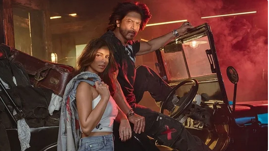 Shah Rukh Khan : ఆర్యన్ ఖాన్ లగ్జరీ బ్రాండ్ కోసం తండ్రీకూతుళ్ల ఫొటోషూట్