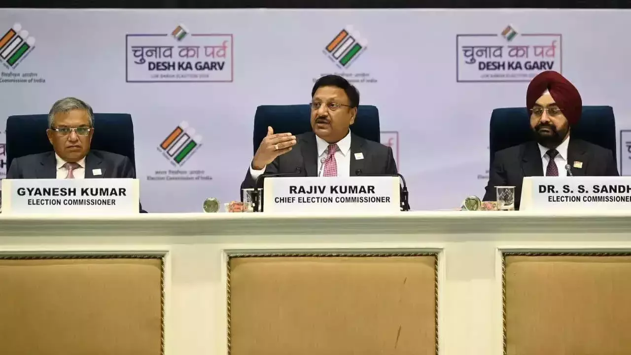 Election Count : ఎన్నికల కౌంటింగ్ షెడ్యూల్ను మార్చిన ఈసీ Election Count : ఎన్నికల కౌంటింగ్ షెడ్యూల్ను మార్చిన ఈసీ