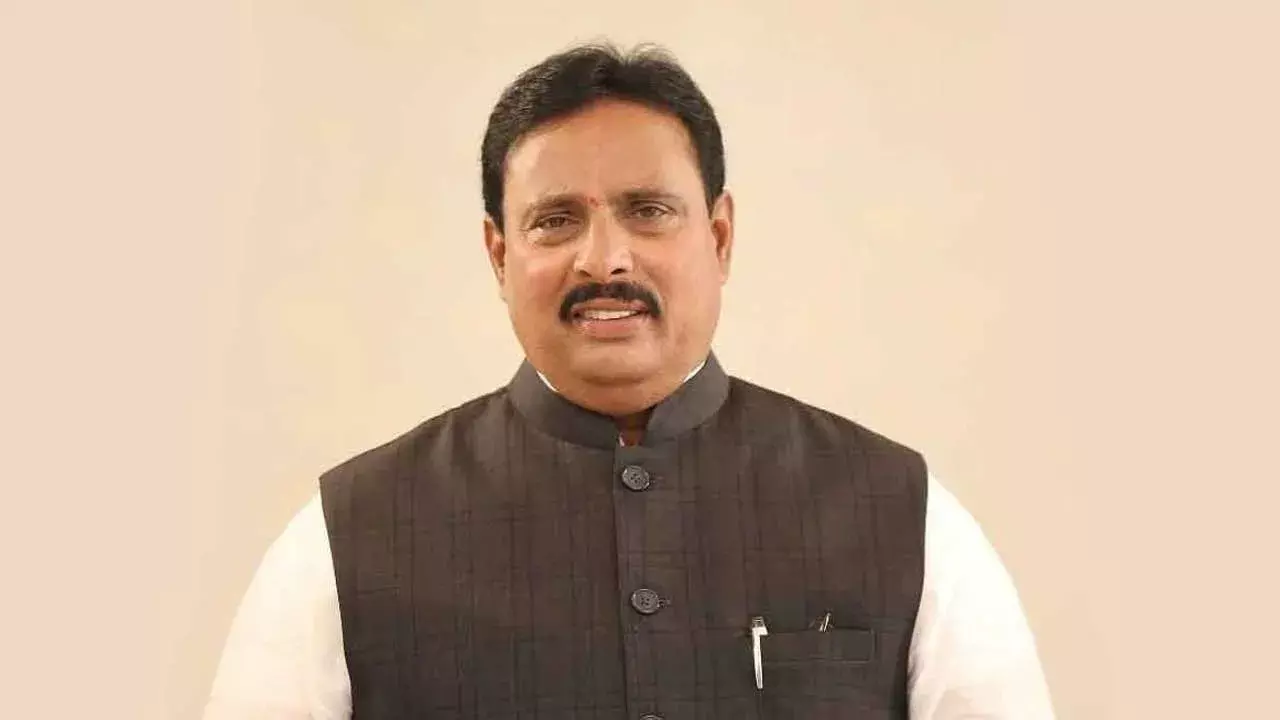 TS : దానం నాగేందర్‌ను డిస్ క్వాలిఫై చేయాలంటూ స్పీకర్‌కు బీఆర్ఎస్ విన్నపం