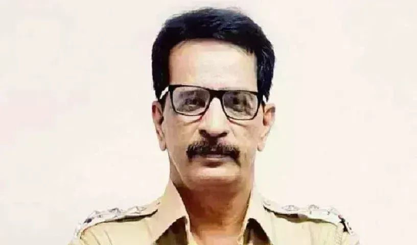 Pradeep Sharma: ఎన్కౌంటర్ స్పెషలిస్ట్కి జీవితఖైదు Pradeep Sharma: ఎన్కౌంటర్ స్పెషలిస్ట్కి జీవితఖైదు