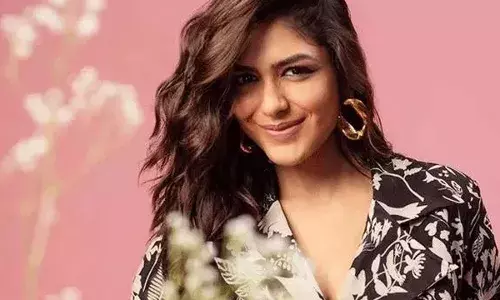 Mrunal Thakur : బ్రేక్ టైం కూడా ముఖ్యమే అంటున్న మృణాల్ Mrunal Thakur : బ్రేక్ టైం కూడా ముఖ్యమే అంటున్న మృణాల్