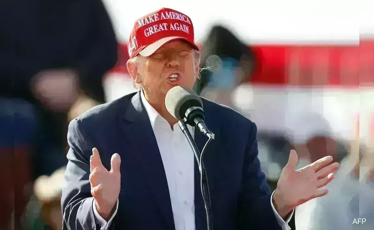 Donald Trump: డెమొక్రటిక్ పార్టీకి ఓటు వేసే యూదులపై విరుచుకుపడిన ట్రంప్ Donald Trump: డెమొక్రటిక్ పార్టీకి ఓటు వేసే యూదులపై విరుచుకుపడిన ట్రంప్