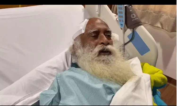 బ్రెయిన్ లో అంతర్గత రక్తస్రావం.. శస్త్ర చికిత్స చేయించుకున్న సద్గురు బ్రెయిన్ లో అంతర్గత రక్తస్రావం.. శస్త్ర చికిత్స చేయించుకున్న సద్గురు