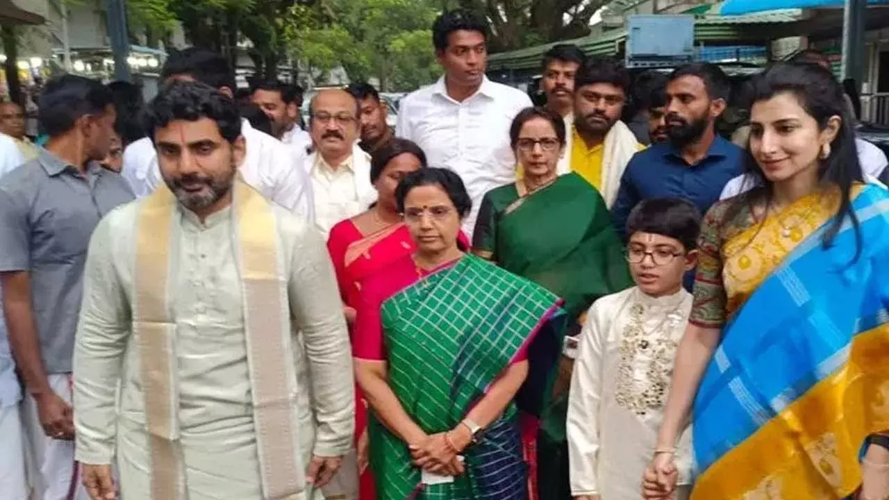 AP : తిరుమల శ్రీవారిని దర్శించుకున్న నారా లోకేష్