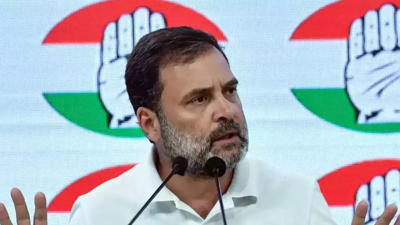 Delhi : కేజ్రీవాల్ కుటుంబాన్ని కలవనున్న రాహుల్ గాంధీ