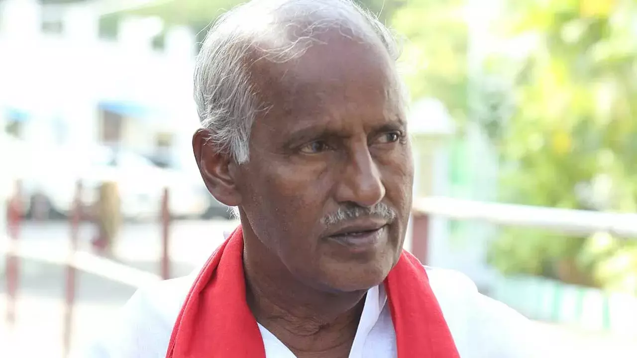 AP : కాంగ్రెస్ ప్రభుత్వాలను బీజేపీ బతకనివ్వదు : కూనంనేని