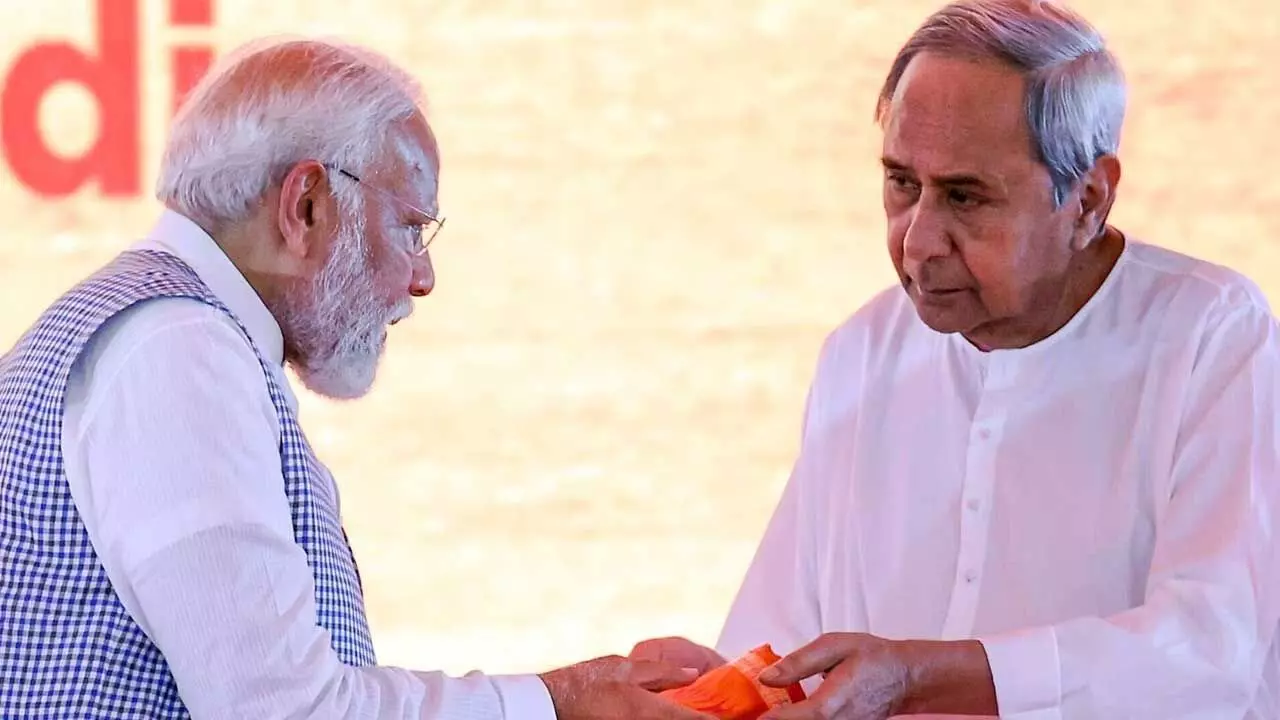 Political face Off - బీజేపీతో బీజేడీ కటీఫ్.. Political face Off - బీజేపీతో బీజేడీ కటీఫ్..