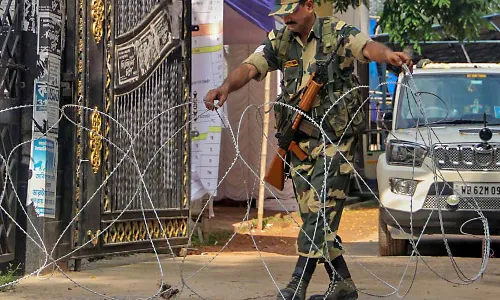 Lok Sabha Elections: లోక్సభ ఎన్నికలకు పటిష్ట భద్రత Lok Sabha Elections: లోక్సభ ఎన్నికలకు పటిష్ట భద్రత