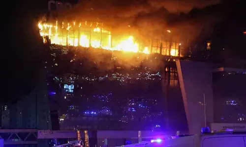 Russia : మాస్కో దాడిలో పెరుగుతున్న మృతులు Russia : మాస్కో దాడిలో పెరుగుతున్న మృతులు