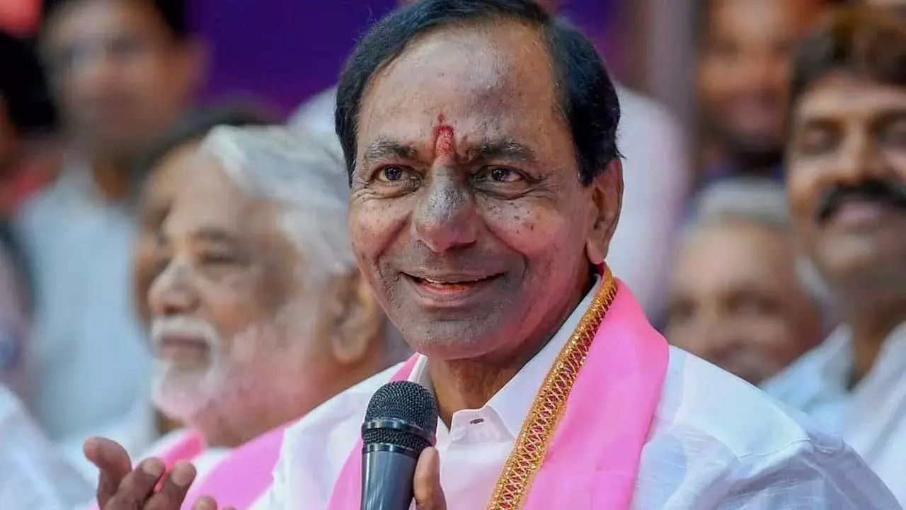 TS : నిన్నటి వరకు కింగ్.. KCR ఒంటరి అవుతున్నారా..? TS : నిన్నటి వరకు కింగ్.. KCR ఒంటరి అవుతున్నారా..?