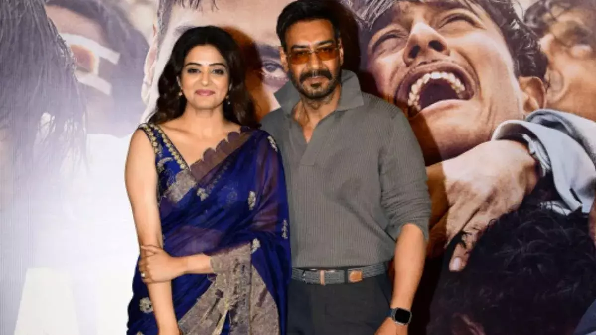 Maidaan : కీర్తి సురేష్ ను భర్తీ చేసిన ప్రియమణి.. ఎందుకంటే.. Maidaan : కీర్తి సురేష్ ను భర్తీ చేసిన ప్రియమణి.. ఎందుకంటే..