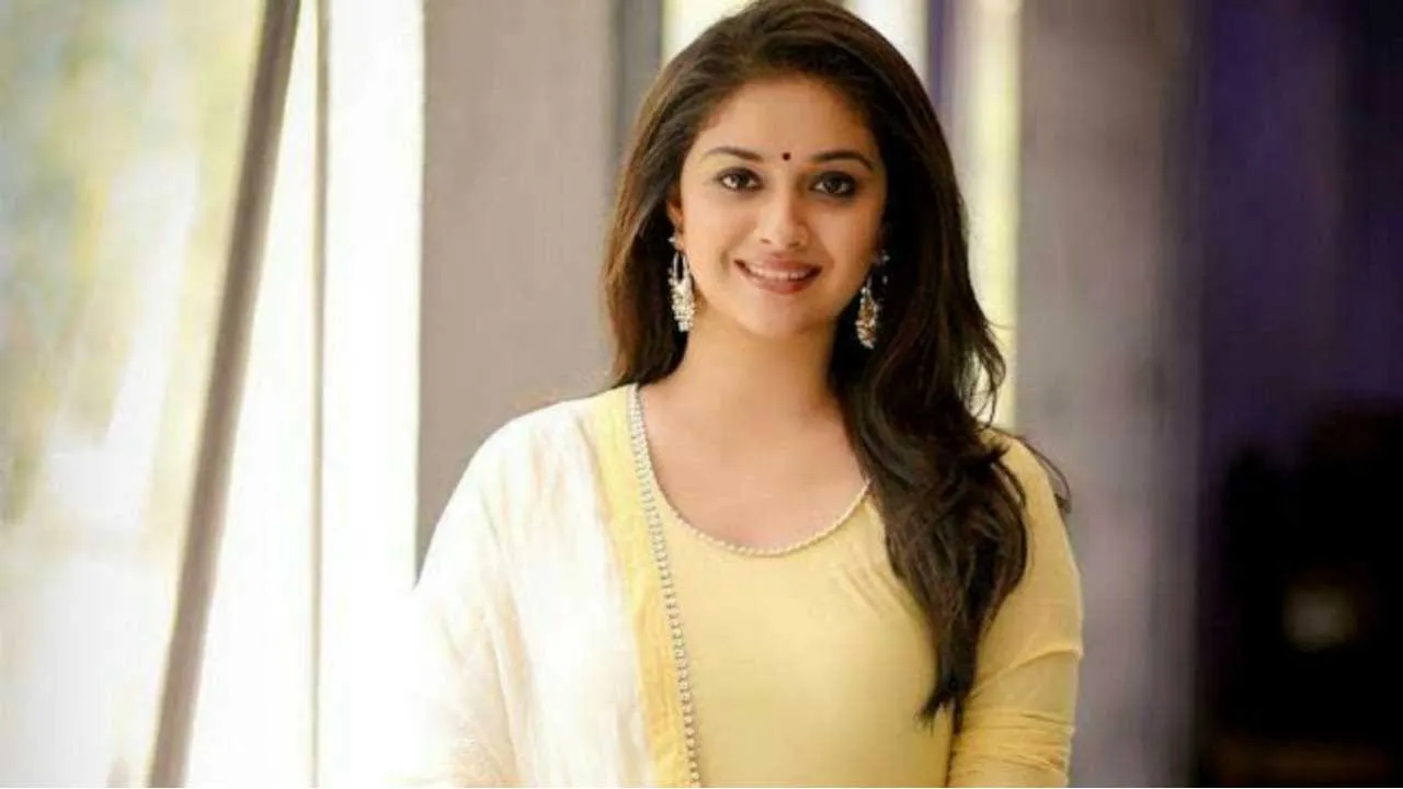 Keerthy Suresh : సన్నబడి చాన్స్ కోల్పోయిన కీర్తీ సురేశ్ Keerthy Suresh : సన్నబడి చాన్స్ కోల్పోయిన కీర్తీ సురేశ్