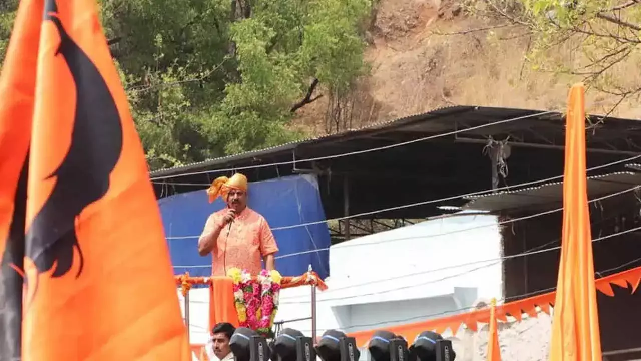 Sri Rama Navami : రాజాసింగ్ నాయకత్వంలో రామనవమి శోభాయాత్ర Sri Rama Navami : రాజాసింగ్ నాయకత్వంలో రామనవమి శోభాయాత్ర