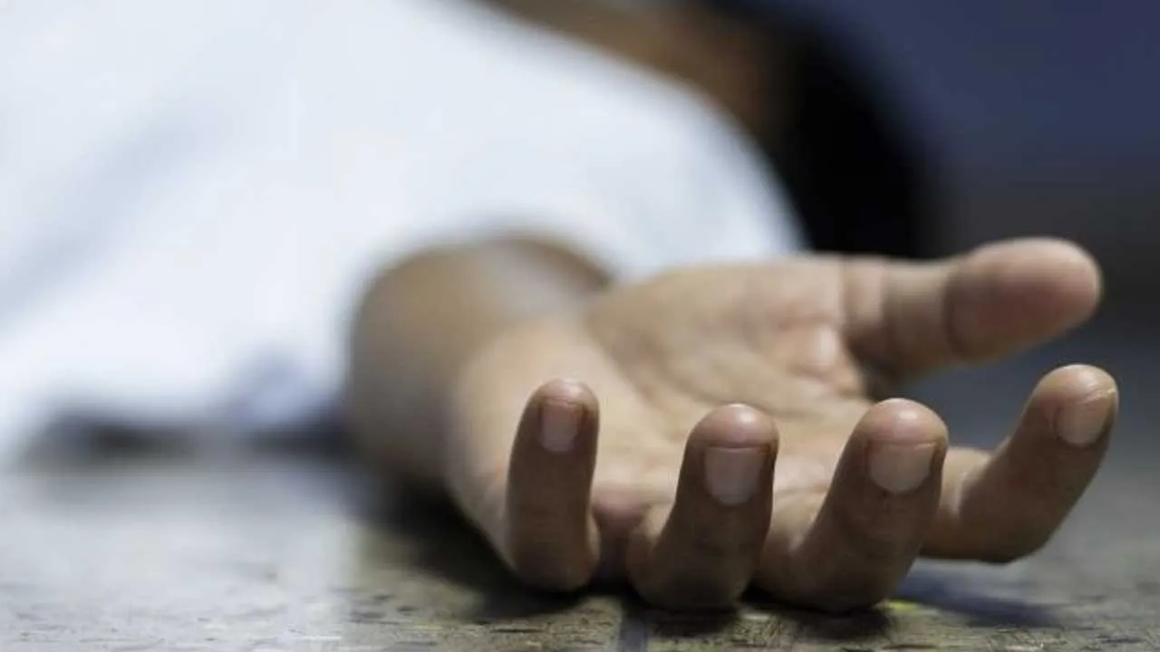 Indian Student Suicide: ఈ ఏడాది 8వ ఘటన.. కోటాలో మరో నీట్ స్టూడెంట్ సూసైడ్ Indian Student Suicide: ఈ ఏడాది 8వ ఘటన.. కోటాలో మరో నీట్ స్టూడెంట్ సూసైడ్