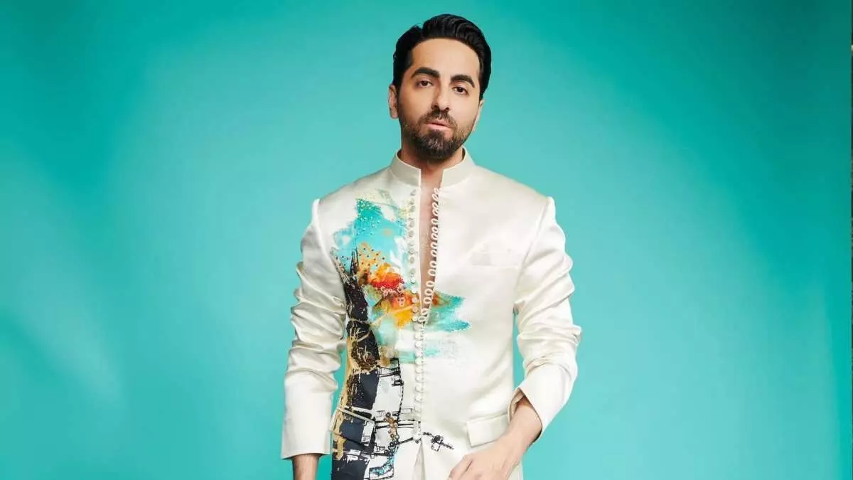 Ayushmann Khurrana : ట్రాన్స్ కమ్యూనిటీ కోసం ఫుడ్ ట్రక్ ను లాంఛ్ చేసిన బాలీవుడ్ హీరో Ayushmann Khurrana : ట్రాన్స్ కమ్యూనిటీ కోసం ఫుడ్ ట్రక్ ను లాంఛ్ చేసిన బాలీవుడ్ హీరో