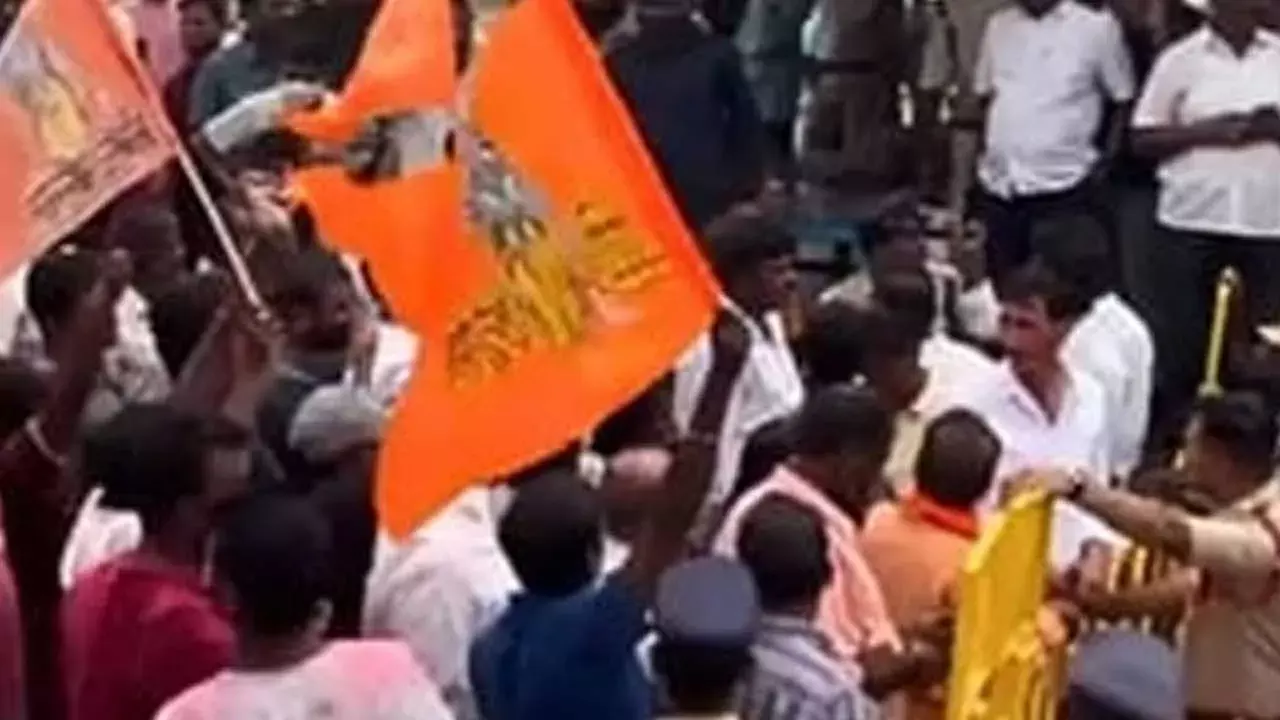 BJP : బీజేపీ సరికొత్త ఎత్తుగడ.. చెంగిచెర్ల BJP : బీజేపీ సరికొత్త ఎత్తుగడ.. చెంగిచెర్ల