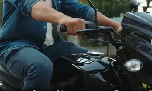 ఒక లీటర్కు 110కిమీ మైలేజీ.. రికార్డు సృష్టిస్తున్న బైక్ ఒక లీటర్కు 110కిమీ మైలేజీ.. రికార్డు సృష్టిస్తున్న బైక్