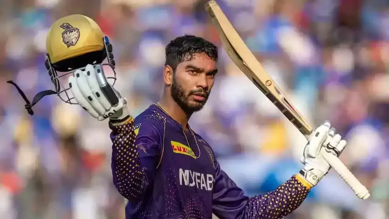 RCB vs KKR : ఈ పిచ్పై ఫస్ట్ బ్యాటింగ్ కష్టం.. వెంకటేశ్ అయ్యర్ ఇంట్రెస్టింగ్ కామెంట్స్ RCB vs KKR : ఈ పిచ్పై ఫస్ట్ బ్యాటింగ్ కష్టం.. వెంకటేశ్ అయ్యర్ ఇంట్రెస్టింగ్ కామెంట్స్