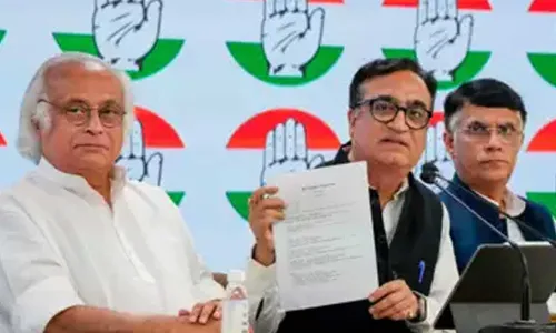 Congress : ఐటీ నోటీసులపై కాంగ్రెస్ దేశవ్యాప్త ఆందోళన Congress : ఐటీ నోటీసులపై కాంగ్రెస్ దేశవ్యాప్త ఆందోళన