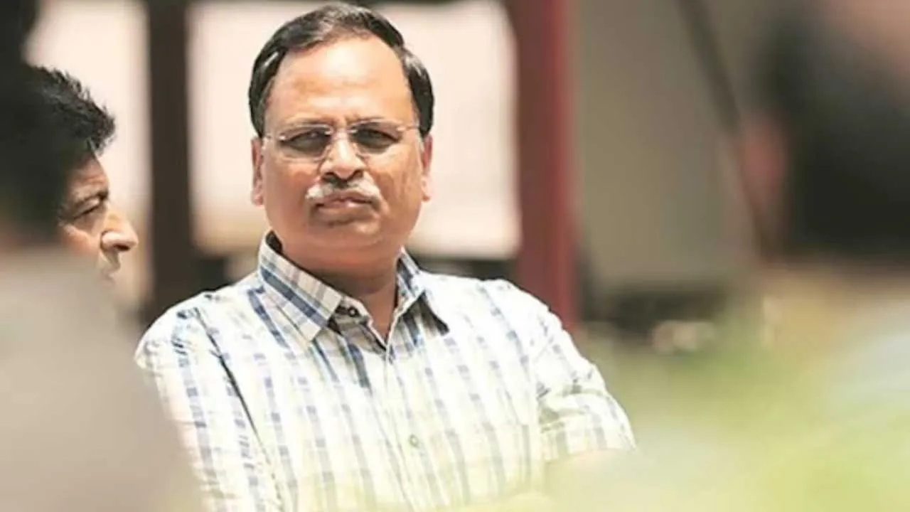 CBI : సత్యేందర్ జైన్పై సీబీఐ విచారణకు ఎంహెచ్ఏ ఆమోదం CBI : సత్యేందర్ జైన్పై సీబీఐ విచారణకు ఎంహెచ్ఏ ఆమోదం