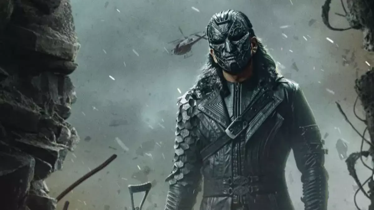 Bade Miyan Chote Miyan: పృథ్వీరాజ్ సుకుమారన్ రూపాన్ని ఆవిష్కరించిన అక్షయ్ Bade Miyan Chote Miyan: పృథ్వీరాజ్ సుకుమారన్ రూపాన్ని ఆవిష్కరించిన అక్షయ్