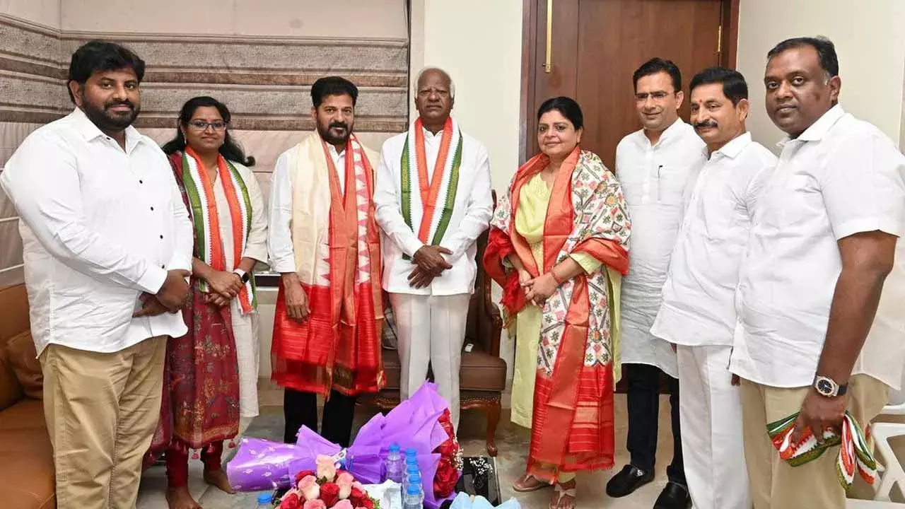 TS : నేడు బీఆర్‌ఎస్‌ వరంగల్‌  లోక్‌సభ స్థాయి సమావేశం