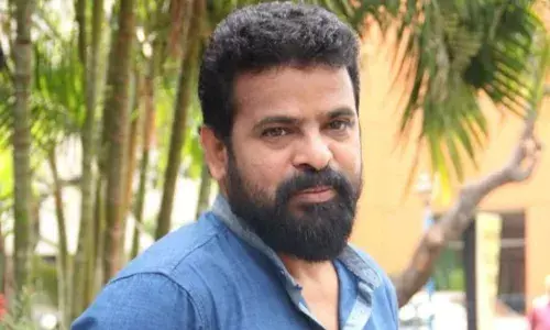 Ameer Sultan : డ్రగ్ రాకెట్ కేసులో తమిళ సినీ నిర్మాతకు సమన్లు Ameer Sultan : డ్రగ్ రాకెట్ కేసులో తమిళ సినీ నిర్మాతకు సమన్లు