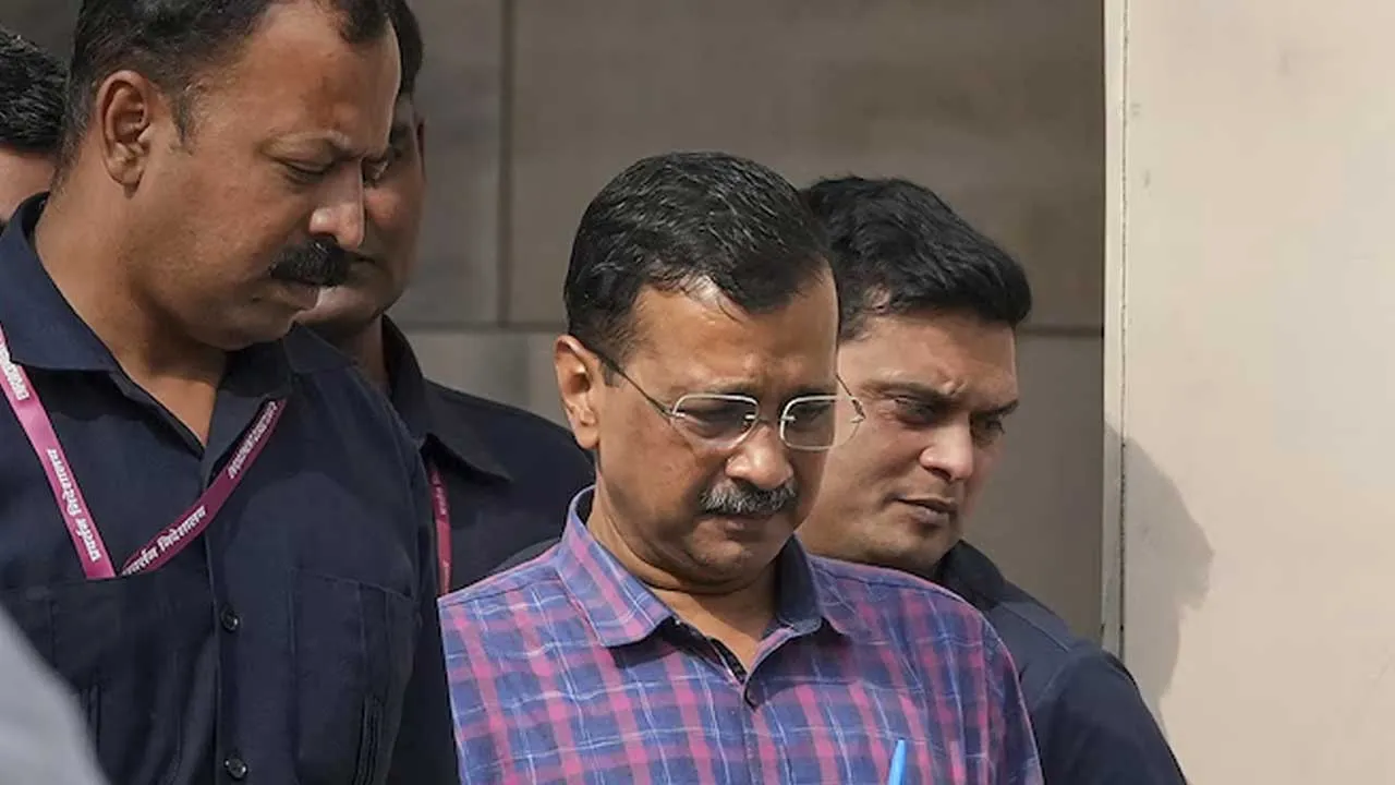 Delhi CM : అరవింద్ కేజ్రీవాల్కు 15 రోజుల జ్యుడీషియల్ కస్టడీ Delhi CM : అరవింద్ కేజ్రీవాల్కు 15 రోజుల జ్యుడీషియల్ కస్టడీ
