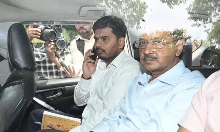 కేజ్రీవాల్ అస్వస్థతకు గురయ్యారు.. 4.5 కిలోలు బరువు తగ్గారు: ఆప్ నేత కేజ్రీవాల్ అస్వస్థతకు గురయ్యారు.. 4.5 కిలోలు బరువు తగ్గారు: ఆప్ నేత