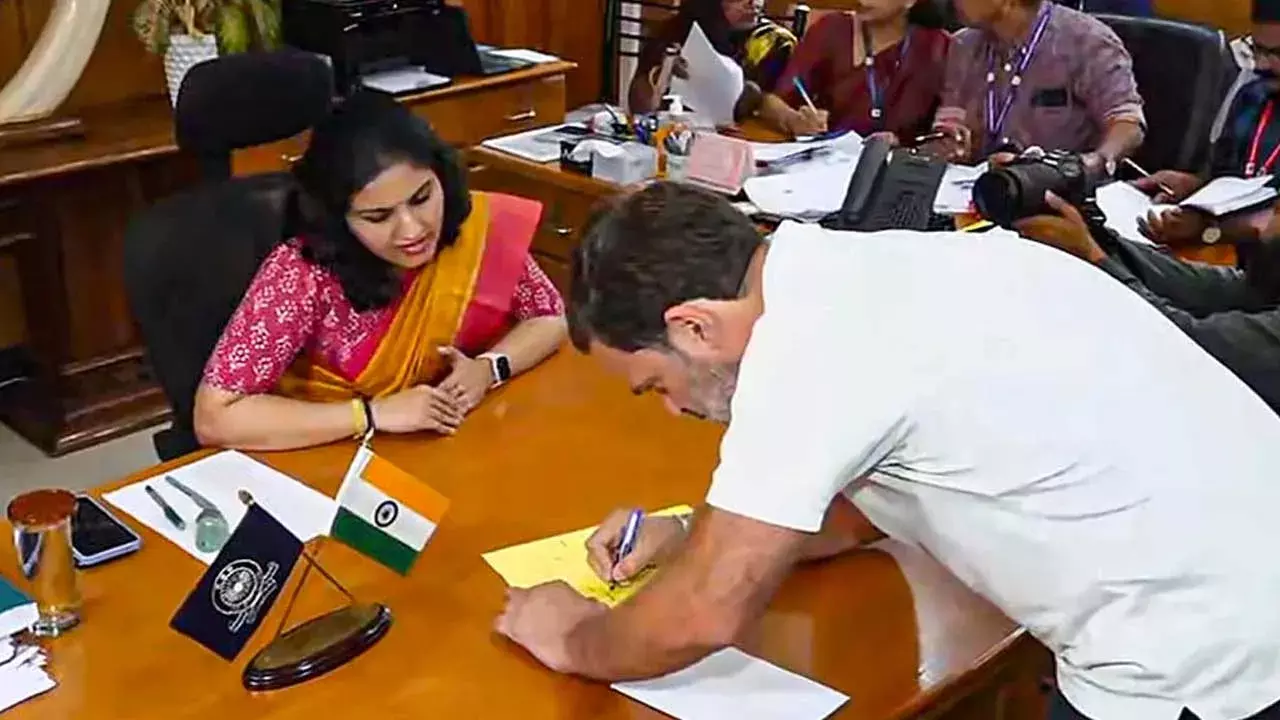 Congress : వాయనాడ్ నుంచి నామినేషన్ దాఖలు చేయనున్న రాహుల్