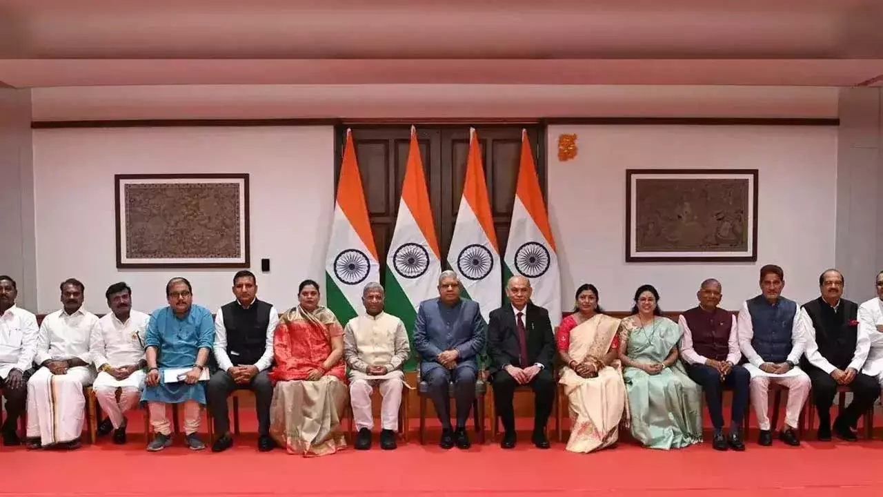 Rajya Sabha : 12 మంది రాజ్యసభ సభ్యులుగా ప్రమాణం Rajya Sabha : 12 మంది రాజ్యసభ సభ్యులుగా ప్రమాణం