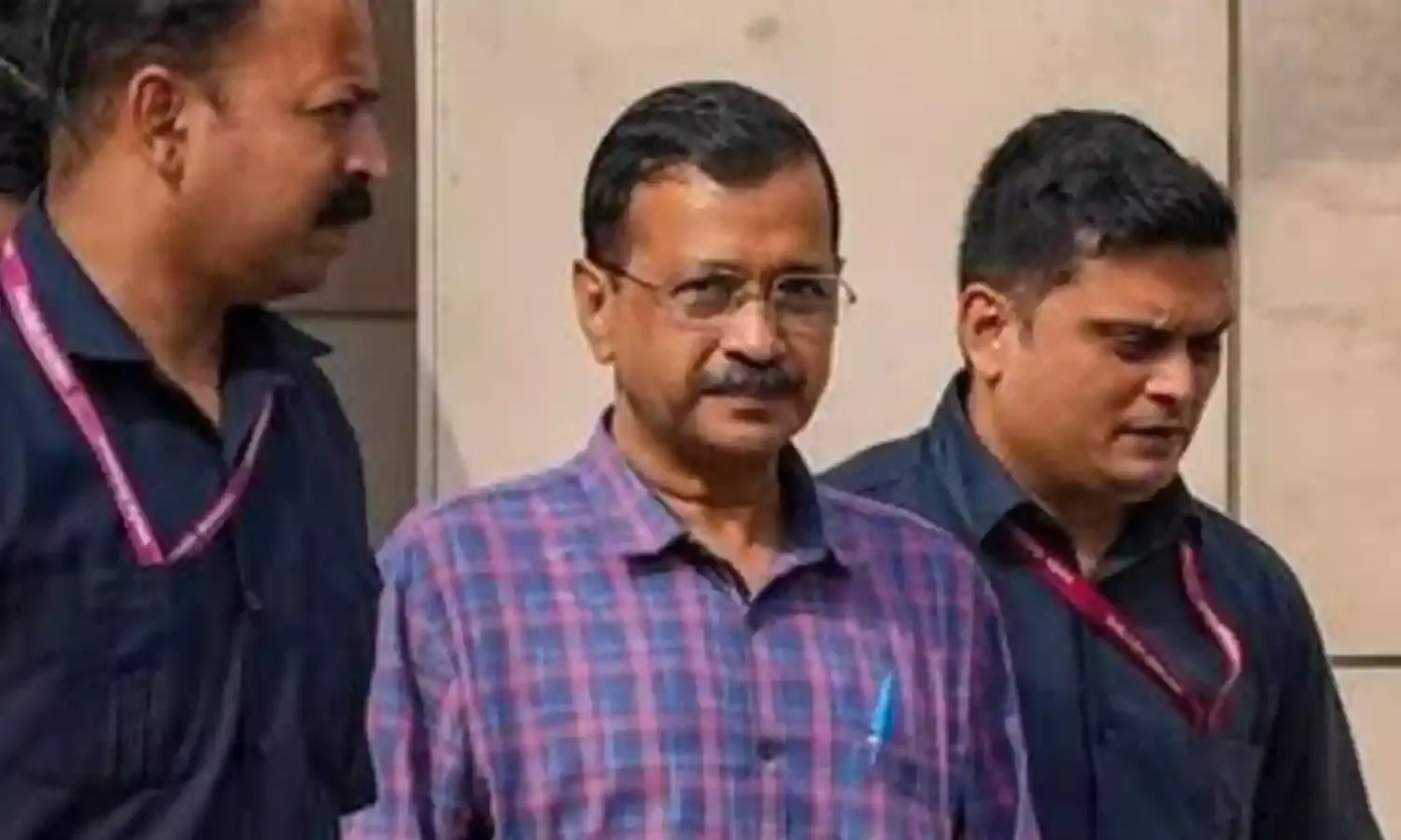 Delhi CM : కేజ్రీవాల్ సీఎం పదవి రద్దు పిటిషన్ ను తిరస్కరించిన కోర్టు Delhi CM : కేజ్రీవాల్ సీఎం పదవి రద్దు పిటిషన్ ను తిరస్కరించిన కోర్టు