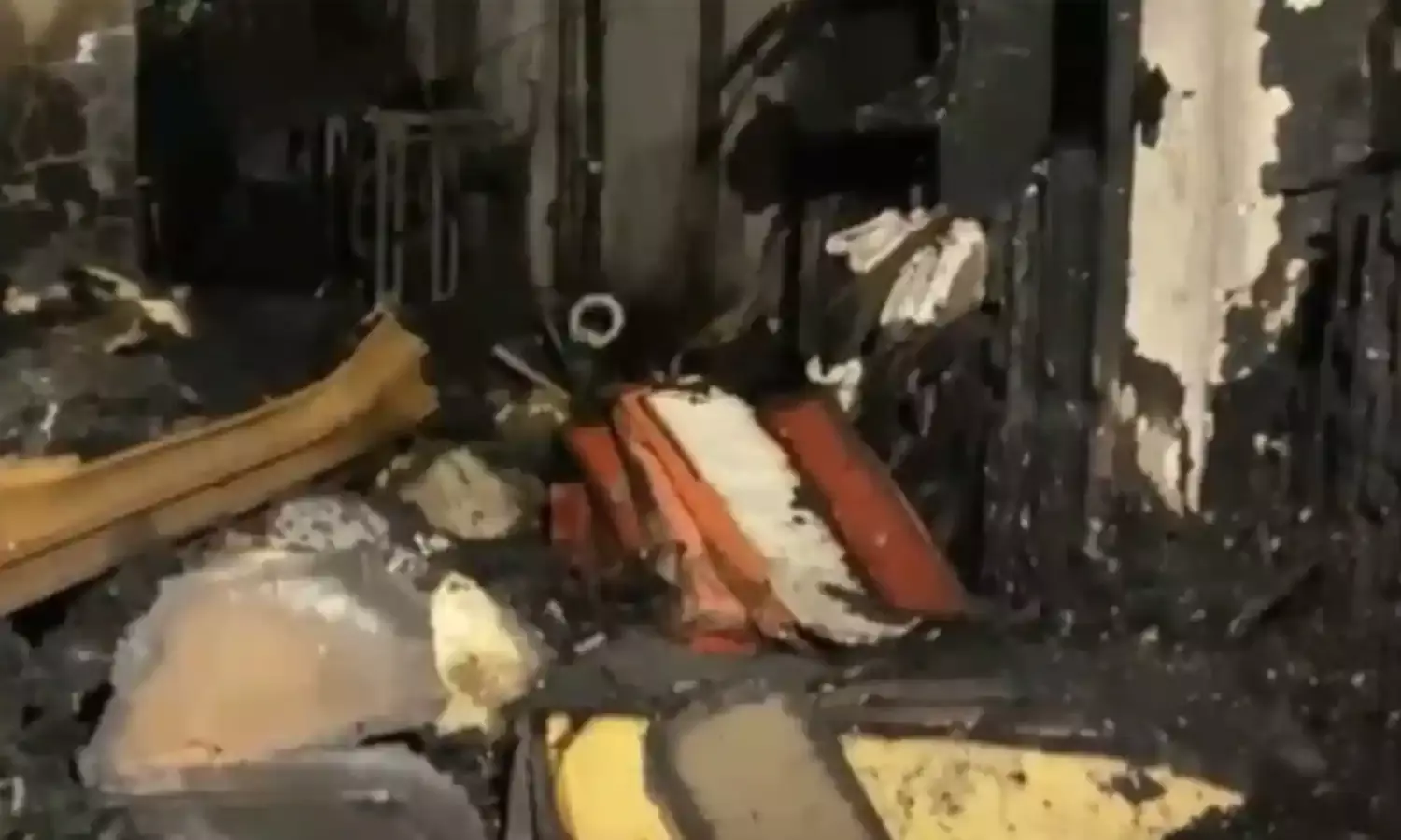 Fire Accident : ఔరంగాబాద్లో భారీ అగ్నిప్రమాదం.. ఏడుగురు మృతి Fire Accident : ఔరంగాబాద్లో భారీ అగ్నిప్రమాదం.. ఏడుగురు మృతి