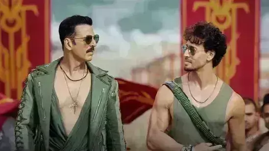 Bade Miyan Chote Miyan- Day 2: రూ.23కోట్లు వసూలు చేసిన అక్షయ్ - టైగర్ మూవీ Bade Miyan Chote Miyan- Day 2: రూ.23కోట్లు వసూలు చేసిన అక్షయ్ - టైగర్ మూవీ