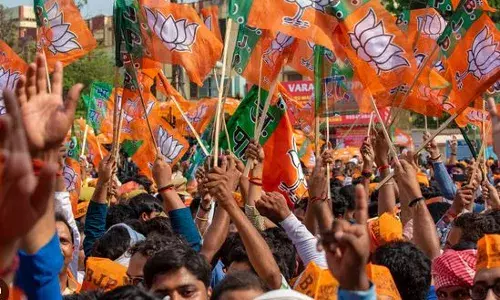 TG: తెలంగాణలో ప్రతిపక్షాల ప్రచార జోరు