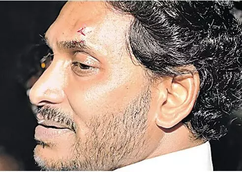 JAGAN: జగన్పై దాడి ఘటనలో దర్యాప్తు ముమ్మరం JAGAN: జగన్పై దాడి ఘటనలో దర్యాప్తు ముమ్మరం