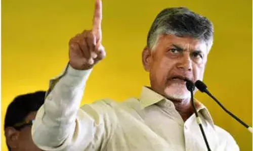 CBN: రాయి దాడిలో ఉమాను ఇరికించే కుట్ర CBN: రాయి దాడిలో ఉమాను ఇరికించే కుట్ర