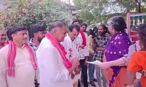AP: అరాచకాలు వివరిస్తూ.. ఓట్లు అభ్యర్థిస్తూ... AP: అరాచకాలు వివరిస్తూ.. ఓట్లు అభ్యర్థిస్తూ...