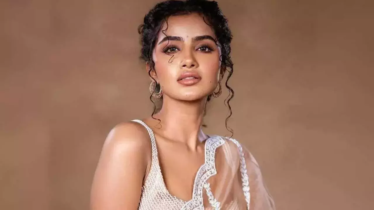 Anupama : రెమ్యునరేషన్  పెంచేందుకు అనుపమ వెయిటింగ్ Anupama : రెమ్యునరేషన్  పెంచేందుకు అనుపమ వెయిటింగ్