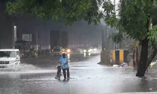 TS : తెలంగాణలో మరో నాలుగు రోజులు వర్షాలు TS : తెలంగాణలో మరో నాలుగు రోజులు వర్షాలు
