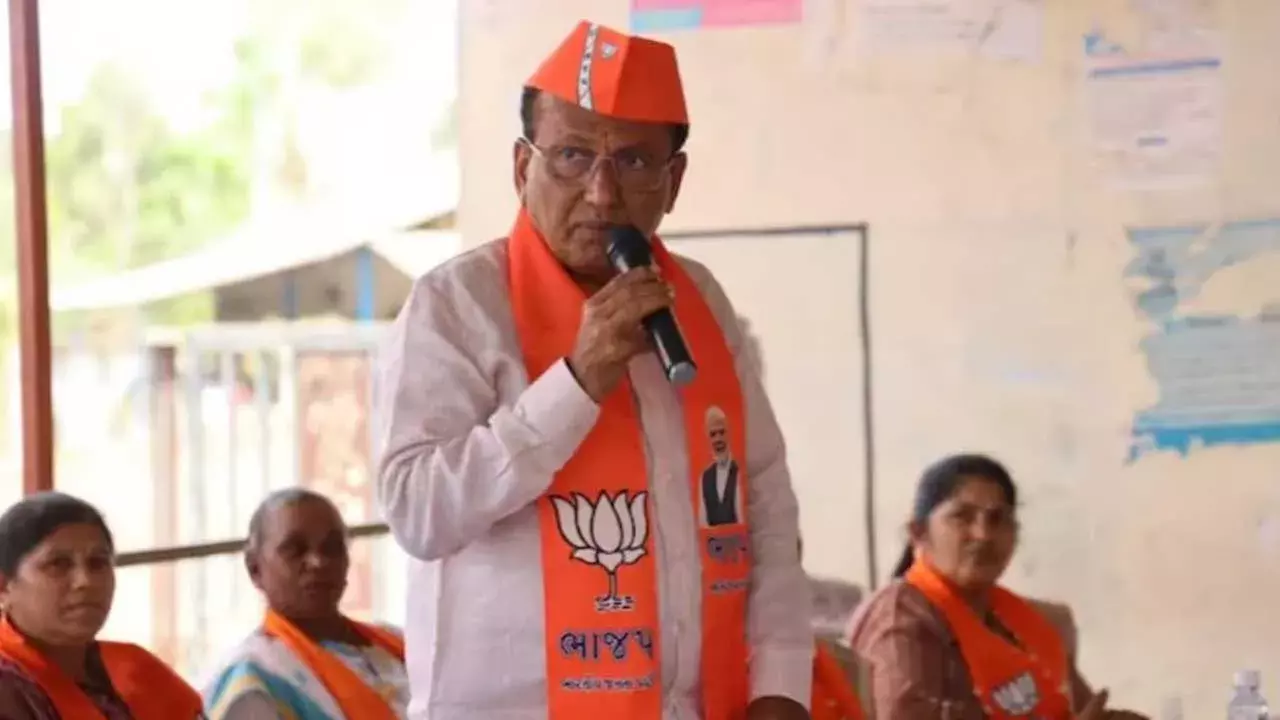 BJP : గుజరాత్ లో బీజేపీ బోణీ.. ఎంపీ ఎన్నిక ఏకగ్రీవం BJP : గుజరాత్ లో బీజేపీ బోణీ.. ఎంపీ ఎన్నిక ఏకగ్రీవం