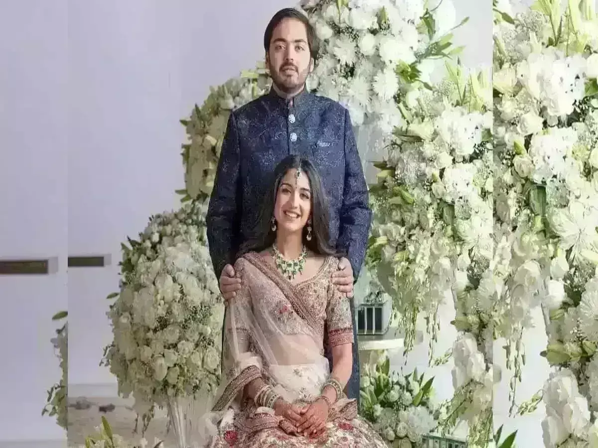 Anant Ambani : అనంత్ అంబానీ, రాధిక మర్చంట్ ఎక్కడ పెళ్లి చేసుకోబోతున్నారంటే.. Anant Ambani : అనంత్ అంబానీ, రాధిక మర్చంట్ ఎక్కడ పెళ్లి చేసుకోబోతున్నారంటే..