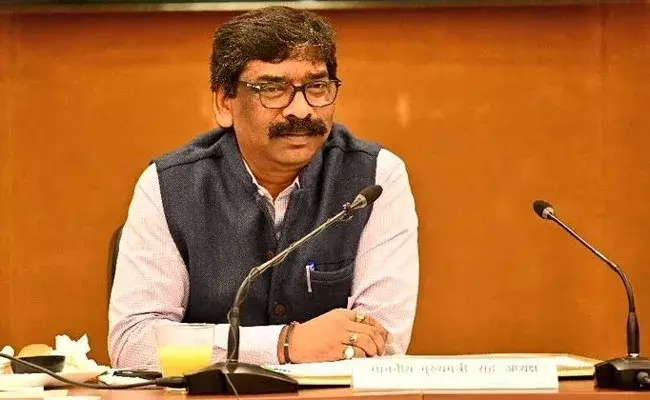 Hemant Soren: హైకోర్టు జాప్యంపై సుప్రీంకు సోరెన్ Hemant Soren: హైకోర్టు జాప్యంపై సుప్రీంకు సోరెన్