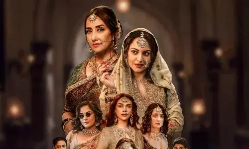 Heeramandi Review: సంజయ్ లీలా బన్సాలీ ప్రదర్శనను ప్రశంసించిన బి-టౌన్ లేడీస్ Heeramandi Review: సంజయ్ లీలా బన్సాలీ ప్రదర్శనను ప్రశంసించిన బి-టౌన్ లేడీస్