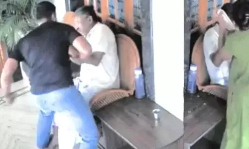 బుద్ధిలేని కొడుకు.. ఆస్తికోసం తండ్రిని కొట్టి కొట్టి చంపేశాడు.. బుద్ధిలేని కొడుకు.. ఆస్తికోసం తండ్రిని కొట్టి కొట్టి చంపేశాడు..