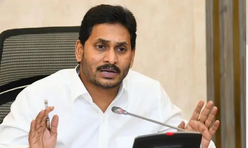 AP: జగన్ పాలనలో విచ్చలవిడిగా ఇసుక దోపిడీ AP: జగన్ పాలనలో విచ్చలవిడిగా ఇసుక దోపిడీ