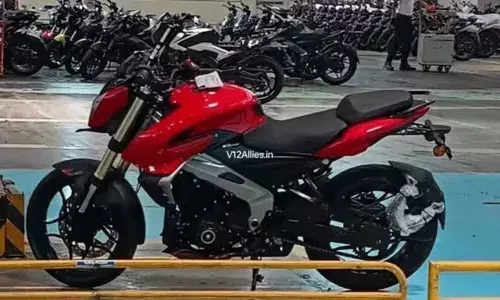 మార్కెట్లోకి వస్తున్న 2024 బజాజ్ పల్సర్ NS400.. ఫీచర్లు, ధర మార్కెట్లోకి వస్తున్న 2024 బజాజ్ పల్సర్ NS400.. ఫీచర్లు, ధర