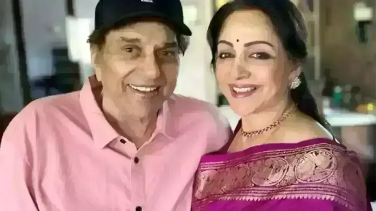 Dharmendra, Hema Malini : 44 ఏళ్ల తర్వాత వారు మళ్లీ పెళ్లి చేసుకున్నారా? Dharmendra, Hema Malini : 44 ఏళ్ల తర్వాత వారు మళ్లీ పెళ్లి చేసుకున్నారా?