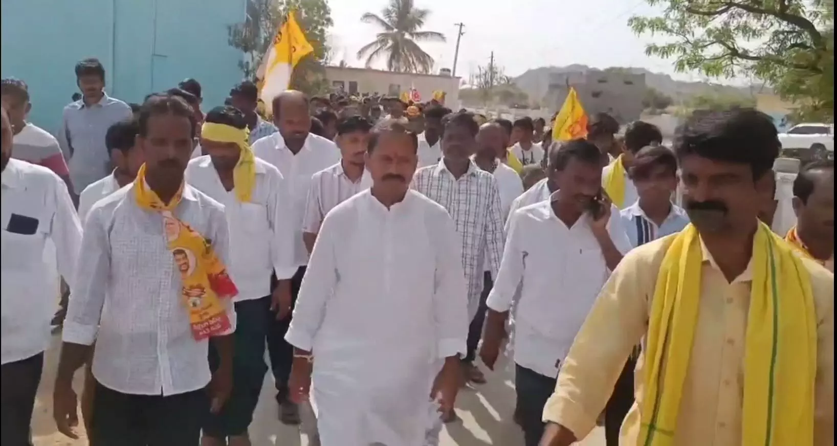 AP: ఏపీలో హోరెత్తుతోన్న కూటమి ప్రచారం AP: ఏపీలో హోరెత్తుతోన్న కూటమి ప్రచారం